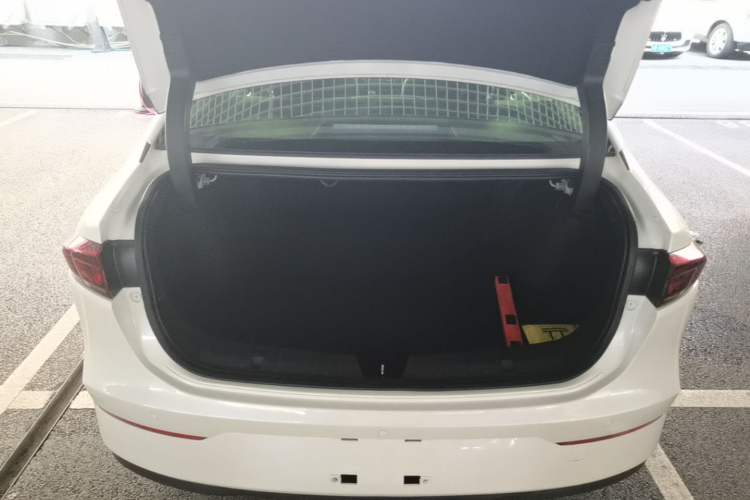 Used AION S 2022 Xuan 580 58.8 kWh ternary lithium Trunk