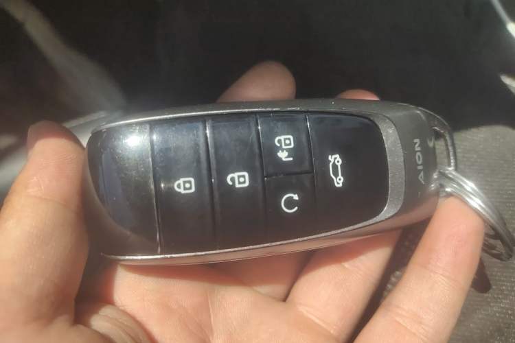 Used AION S 2022 Xuan 580 Pio 60kWh Vehicle Key
