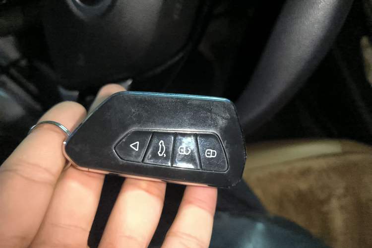 Used AION S 2022 Xuan 580 Pio 60kWh Vehicle Key
