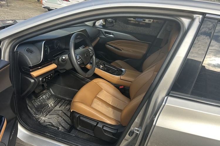 Used AION S 2023 Meizu 580 Lithium Iron Phosphate Interior 2