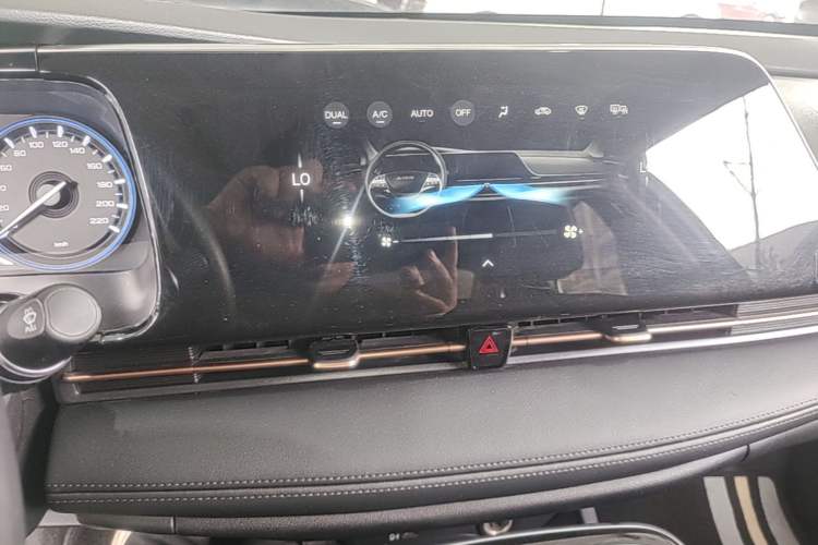 Used AION S 2023 Meizu 580 Lithium Iron Phosphate Audio And AC Panel