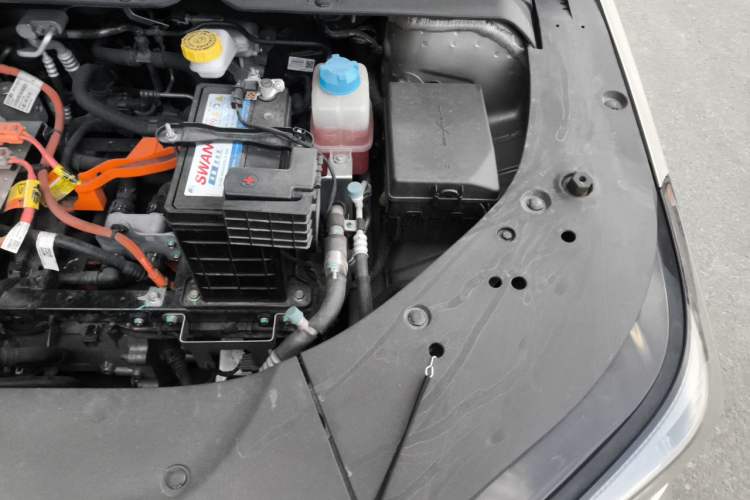 Used AION S 2023 Meizu 580 Lithium Iron Phosphate Engine Bay Left