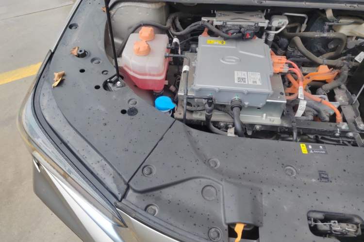 Used AION S 2023 Meizu 580 Lithium Iron Phosphate Engine Bay Right