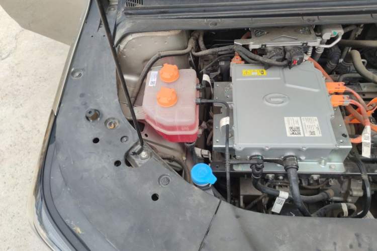 Used AION S 2023 Meizu 580 Lithium Iron Phosphate Engine Bay Right