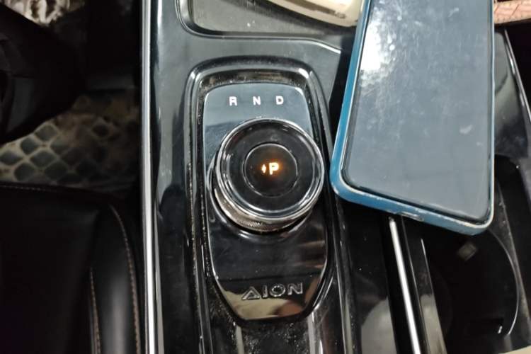 Used AION S 2023 Meizu 580 Lithium Iron Phosphate Gear Lever