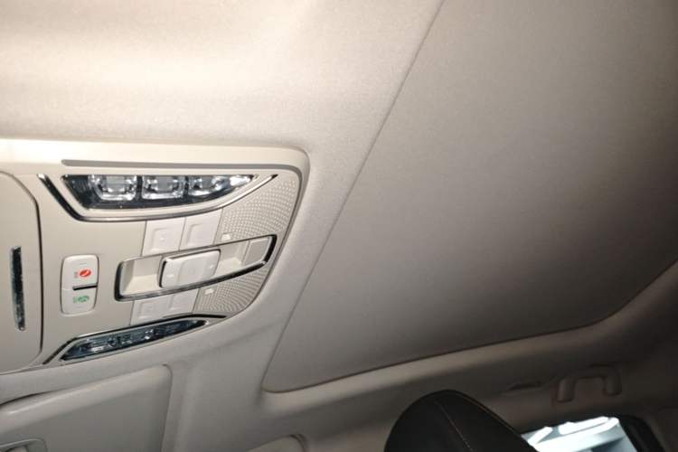 Used AION S 2023 Meizu 580 Lithium Iron Phosphate Headliner
