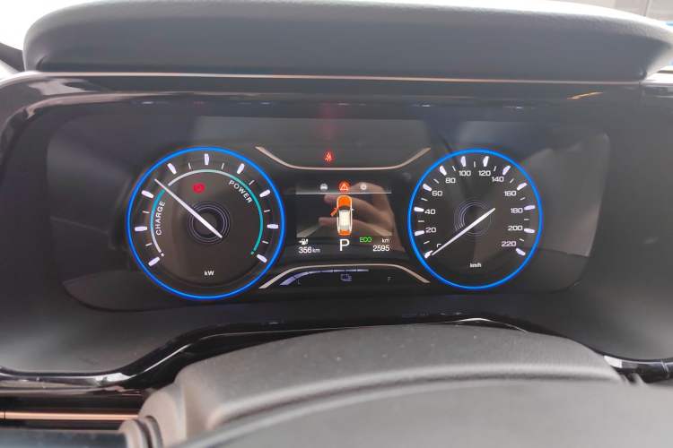 Used AION S 2023 Meizu 580 Lithium Iron Phosphate Instrument Cluster