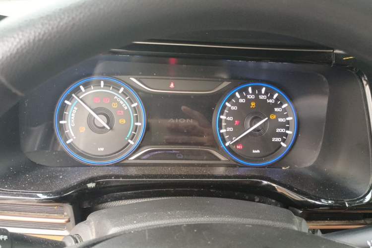 Used AION S 2023 Meizu 580 Lithium Iron Phosphate Instrument Cluster