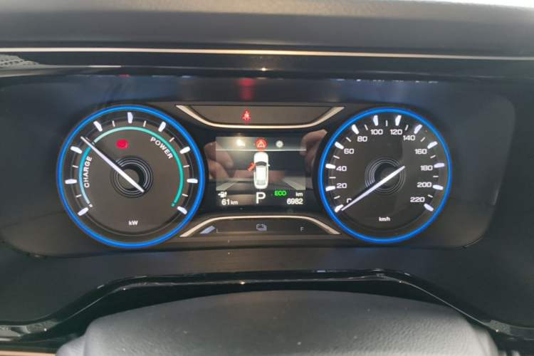 Used AION S 2023 Meizu 580 Lithium Iron Phosphate Instrument Cluster