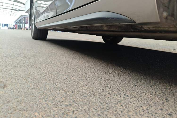 Used AION S 2023 Meizu 580 Lithium Iron Phosphate Left Side Sill