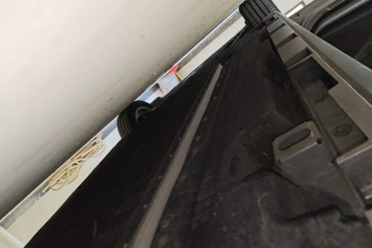 Used AION S 2023 Meizu 580 Lithium Iron Phosphate Left Side Sill