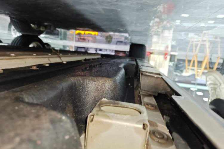 Used AION S 2023 Meizu 580 Lithium Iron Phosphate Left Side Sill