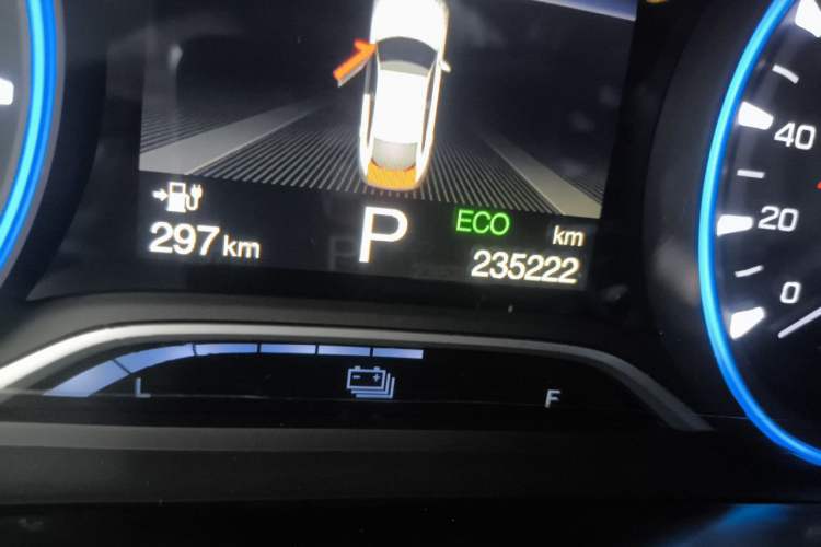 Used AION S 2023 Meizu 580 Lithium Iron Phosphate Odometer Close Up