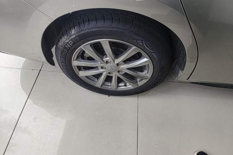 Used AION S 2023 Meizu 580 Lithium Iron Phosphate Right Rear Wheel Hub