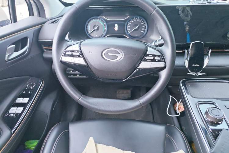 Used AION S 2023 Meizu 580 Lithium Iron Phosphate Steering Wheel