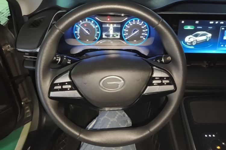 Used AION S 2023 Meizu 580 Lithium Iron Phosphate Steering Wheel