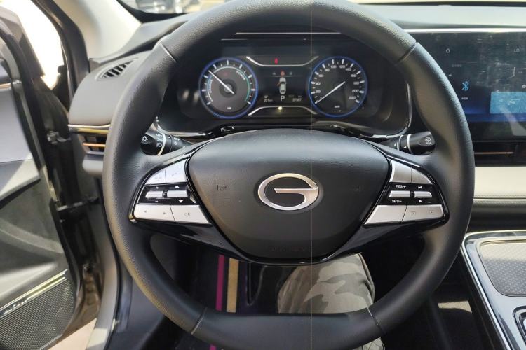 Used AION S 2023 Meizu 580 Lithium Iron Phosphate Steering Wheel