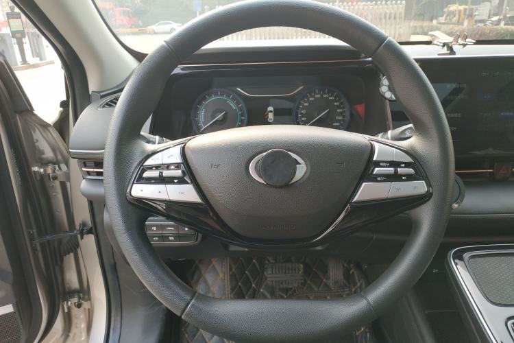 Used AION S 2023 Meizu 580 Lithium Iron Phosphate Steering Wheel