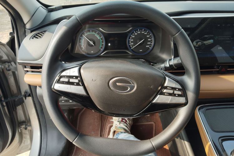 Used AION S 2023 Meizu 580 Lithium Iron Phosphate Steering Wheel