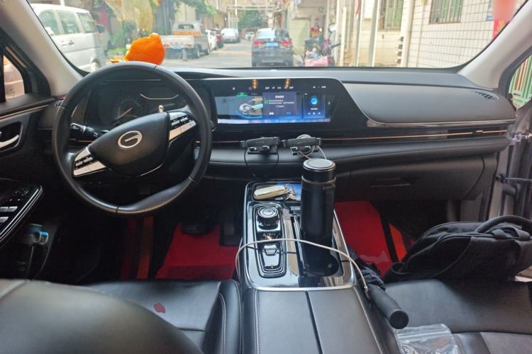 Used AION S 2023 Meizu 580 Lithium Iron Phosphate Center Console