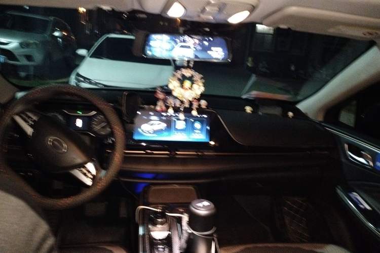 Used AION S 2023 Meizu 580 Lithium Iron Phosphate Center Console