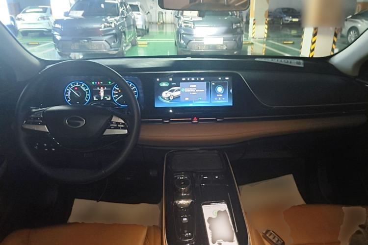Used AION S 2023 Meizu 580 Lithium Iron Phosphate Center Console