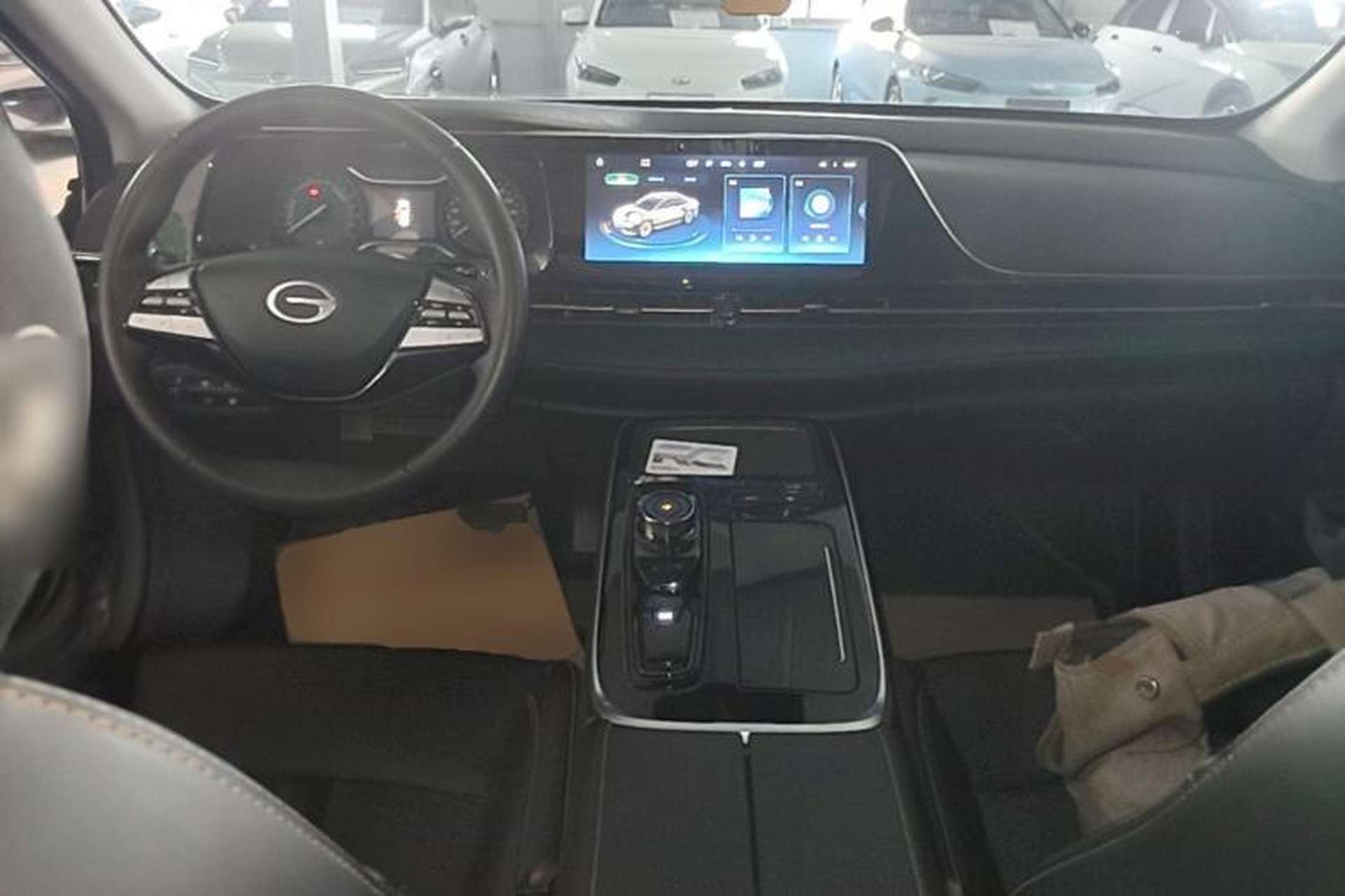 Used AION S 2023 Meizu 580 Lithium Iron Phosphate Center Console