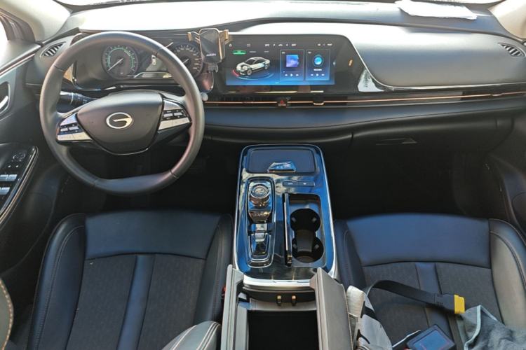Used AION S 2023 Meizu 580 Lithium Iron Phosphate Center Console