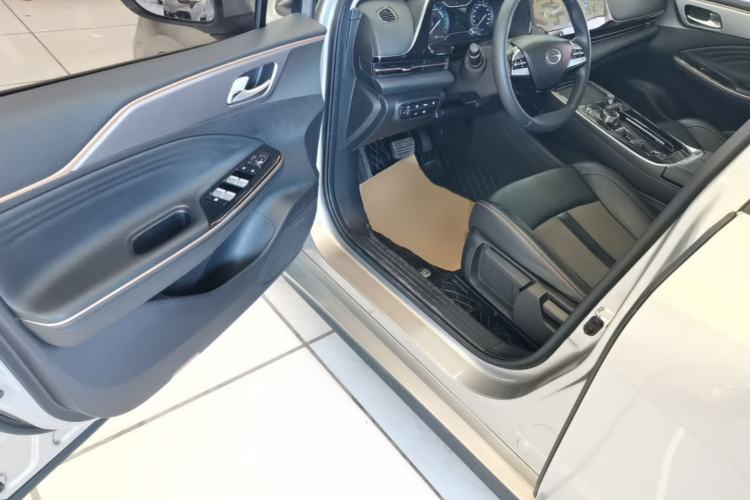 Used AION S 2023 Meizu 580 Lithium Iron Phosphate Driver Seat