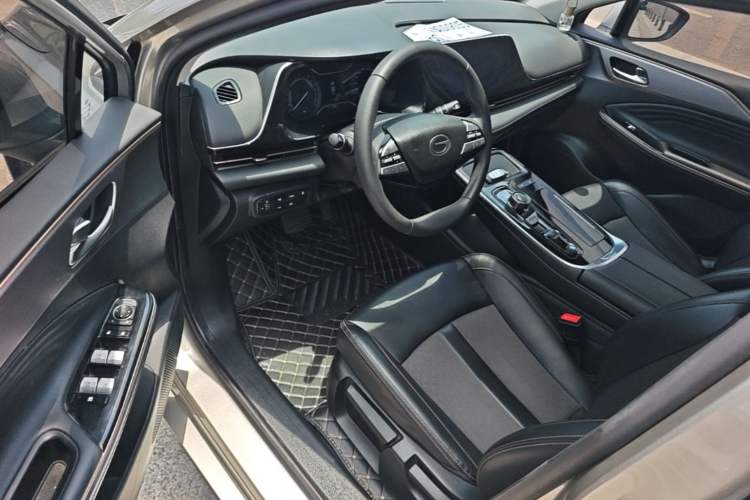 Used AION S 2023 Meizu 580 Lithium Iron Phosphate Driver Seat