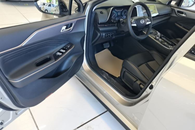 Used AION S 2023 Meizu 580 Lithium Iron Phosphate Driver Seat