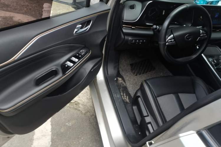 Used AION S 2023 Meizu 580 Lithium Iron Phosphate Driver Seat