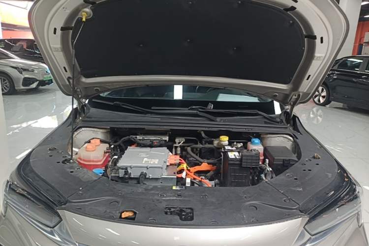 Used AION S 2023 Meizu 580 Lithium Iron Phosphate Engine Bay