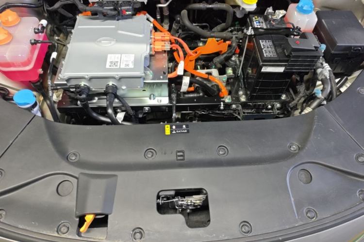 Used AION S 2023 Meizu 580 Lithium Iron Phosphate Engine Bay