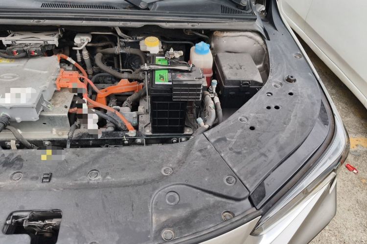Used AION S 2023 Meizu 580 Lithium Iron Phosphate Engine Bay Left