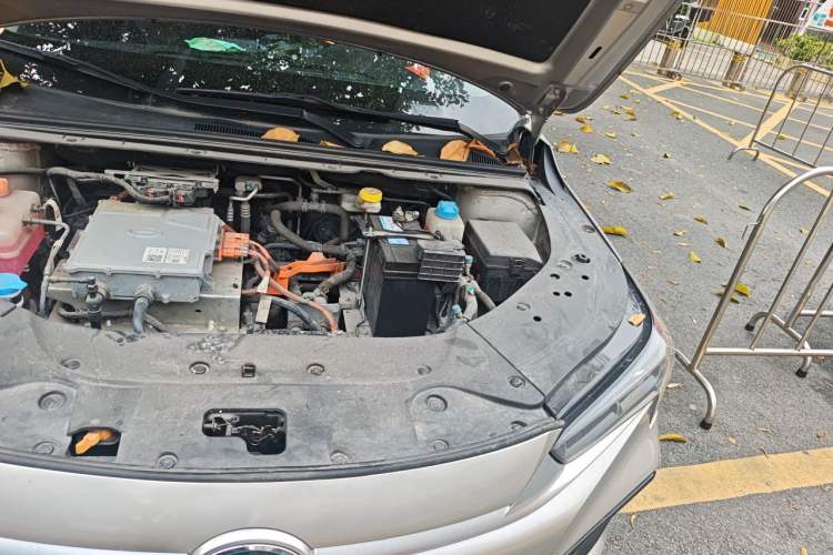 Used AION S 2023 Meizu 580 Lithium Iron Phosphate Engine Bay Left