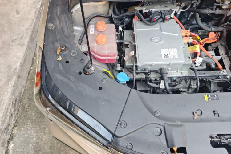 Used AION S 2023 Meizu 580 Lithium Iron Phosphate Engine Bay Right