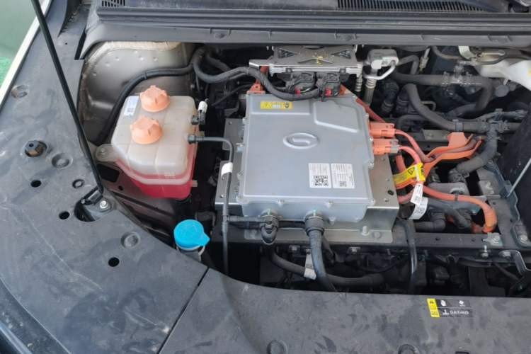 Used AION S 2023 Meizu 580 Lithium Iron Phosphate Engine Bay Right