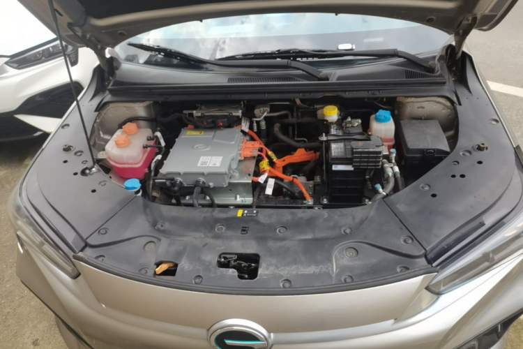 Used AION S 2023 Meizu 580 Lithium Iron Phosphate Engine Bay