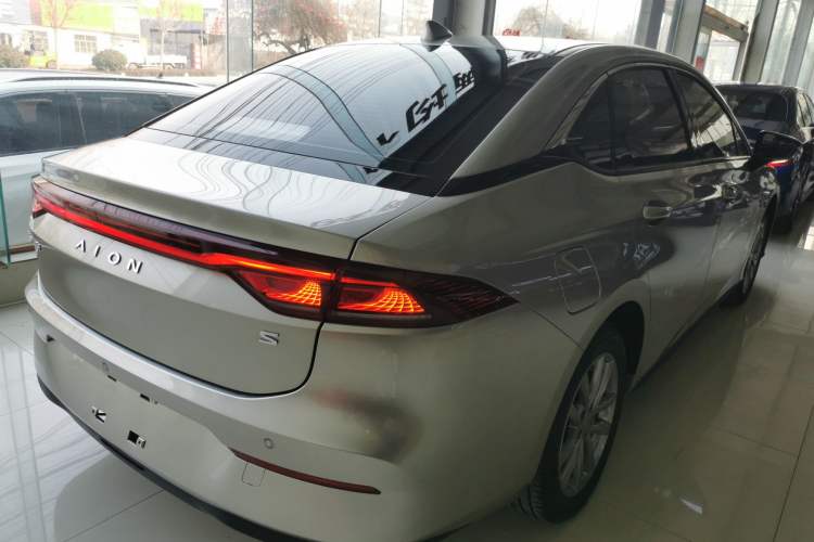 Used AION S 2023 Meizu 580 Lithium Iron Phosphate Exterior 5