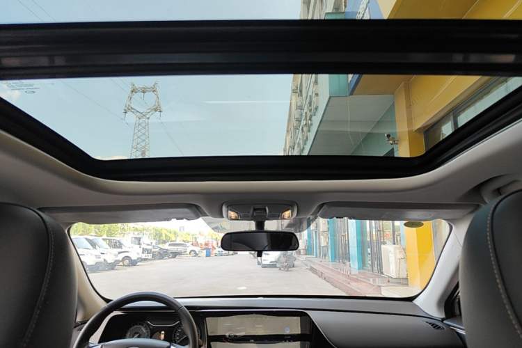 Used AION S 2023 Meizu 580 Lithium Iron Phosphate Headliner