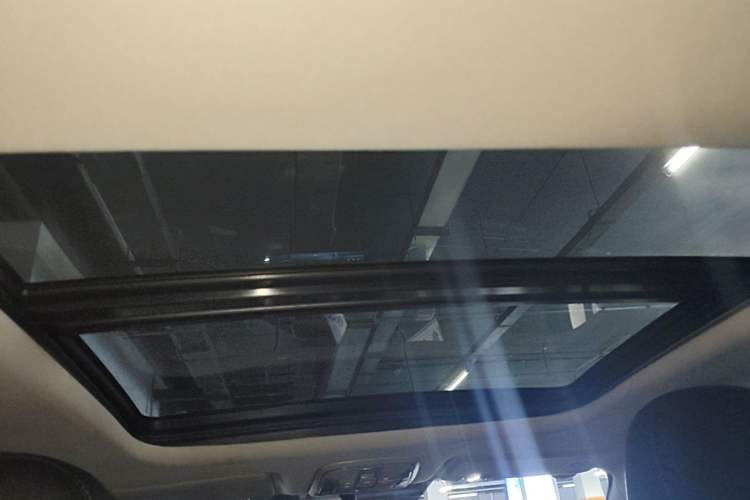 Used AION S 2023 Meizu 580 Lithium Iron Phosphate Headliner