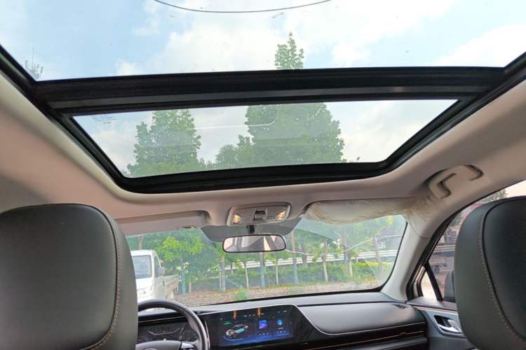 Used AION S 2023 Meizu 580 Lithium Iron Phosphate Headliner