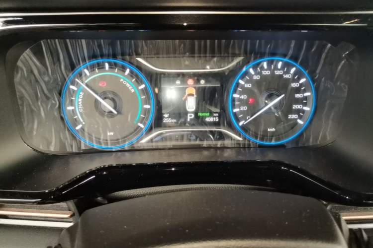 Used AION S 2023 Meizu 580 Lithium Iron Phosphate Instrument Cluster