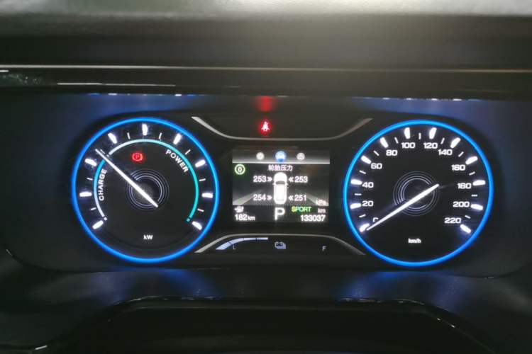 Used AION S 2023 Meizu 580 Lithium Iron Phosphate Instrument Cluster