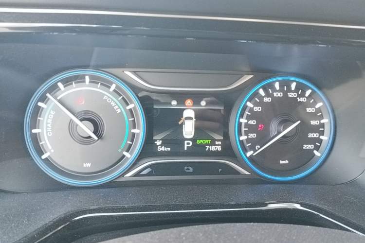 Used AION S 2023 Meizu 580 Lithium Iron Phosphate Instrument Cluster