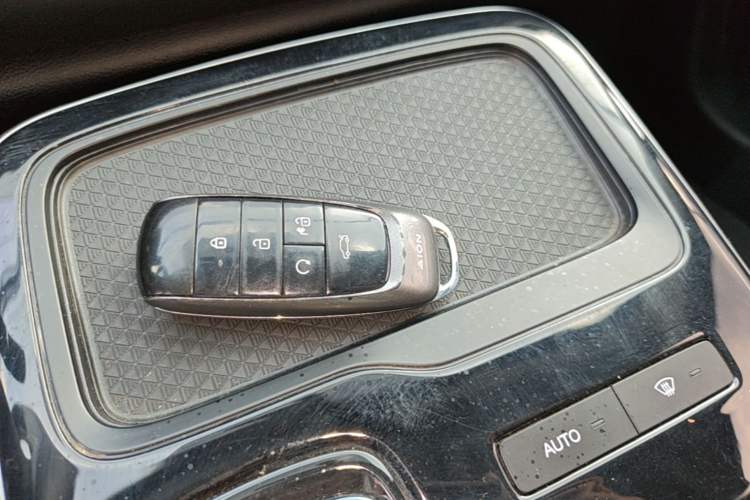 Used AION S 2023 Meizu 580 Lithium Iron Phosphate Interior 1