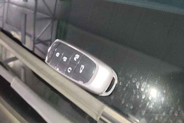 Used AION S 2023 Meizu 580 Lithium Iron Phosphate Interior 1