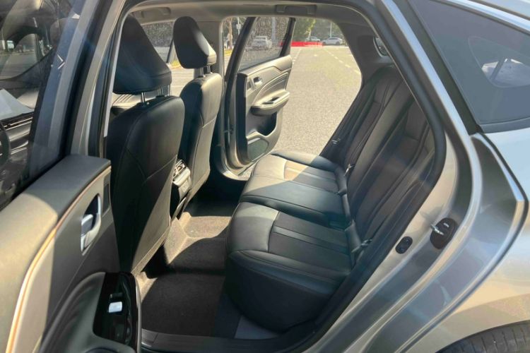 Used AION S 2023 Meizu 580 Lithium Iron Phosphate Interior 3