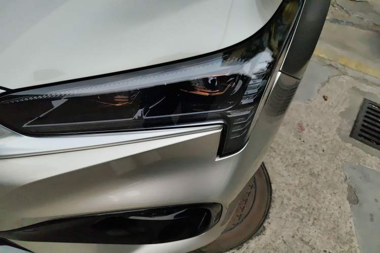 Used AION S 2023 Meizu 580 Lithium Iron Phosphate Left Front Headlight